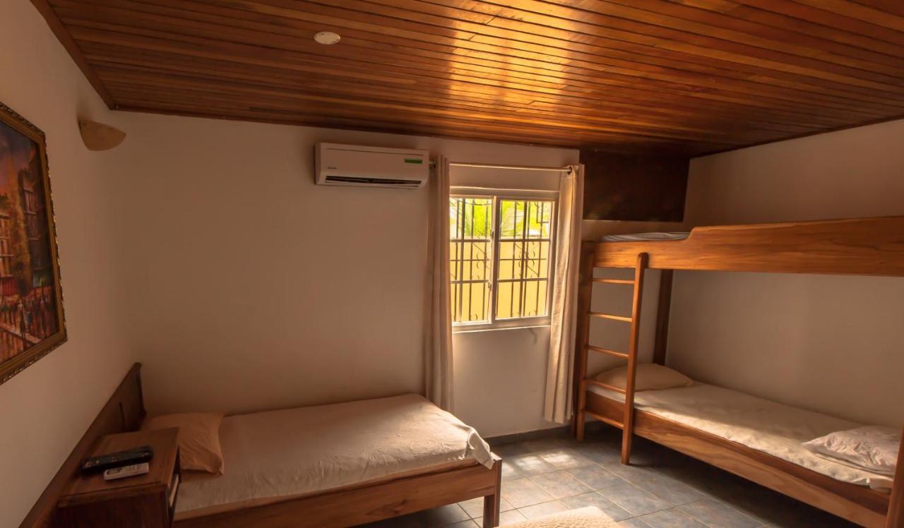 Hotel Posada Los Delfines Bocas Town Ngoại thất bức ảnh